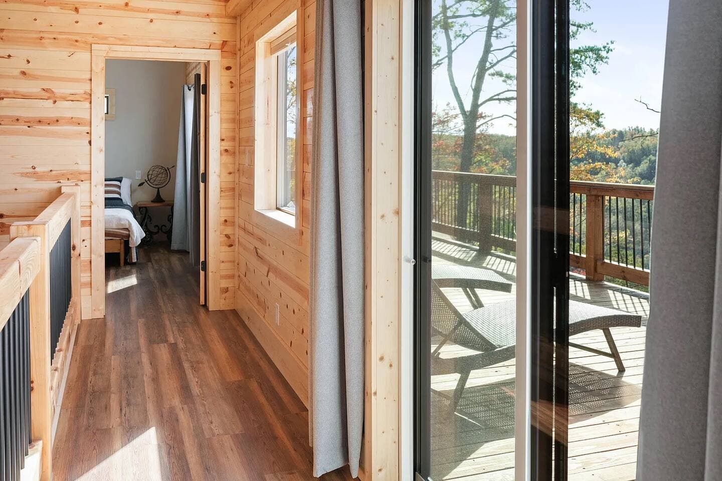 Skybox Cabin | Panoramic Gorge Views + Hot Tub — photo 79 of 100