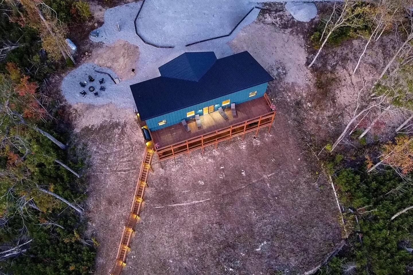 Skybox Cabin | Panoramic Gorge Views + Hot Tub — photo 91 of 100